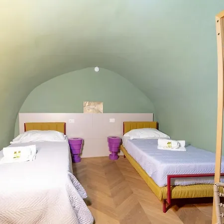 Sant'ambrogio With Courtyard Apartment Florenz
